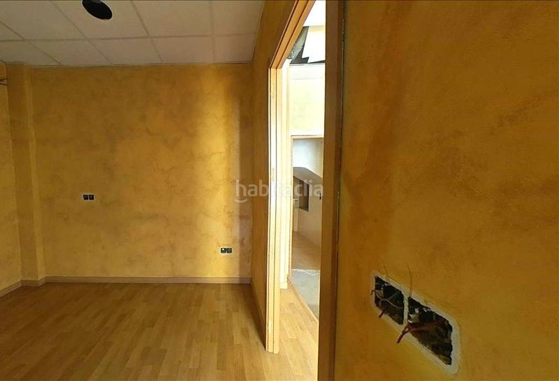 Foto bdfd4c13-5c97-4c25-b15b-f6d9f5ab78ee. Local comercial  de 83 m2 en Juan de la Cierva Getafe