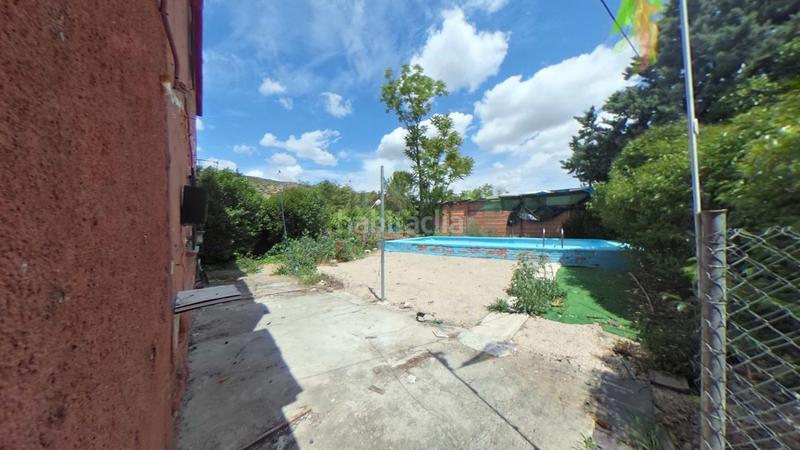 Foto dc3e5246-02ce-4608-b962-c0ecffcd65de. Chalet con parcheggio piscina in Orusco de Tajuña
