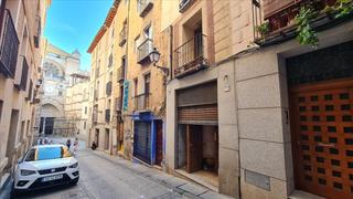 Local Comercial a Calle chapineria 7. Local comercial en casco histórico de toledo