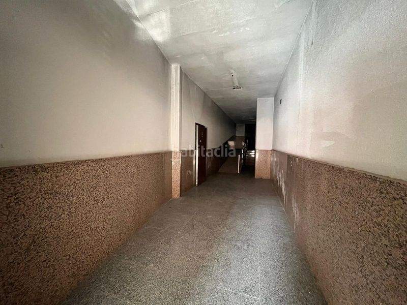 Foto 52dc4454-7f9a-4744-a2d5-2789792bb54f. Local comercial a Recas