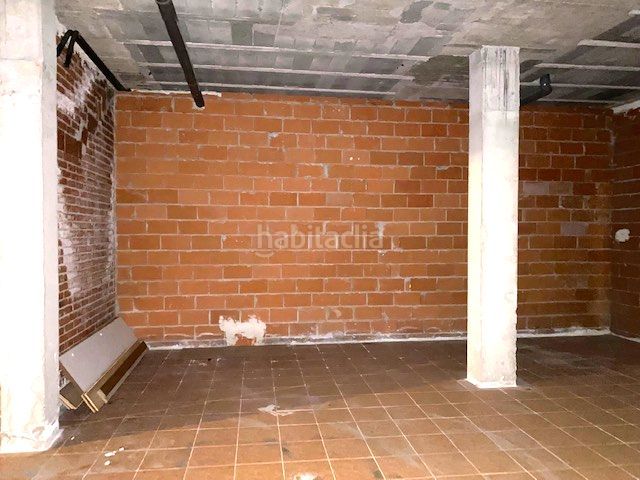 Foto c2e03055-a0ad-437d-b432-7ad5328f9db9. Local comercial a Recas