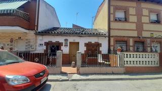 Casa in Patrocinio-Nueva Talavera. Casa independiente en talavera de la reina toledo