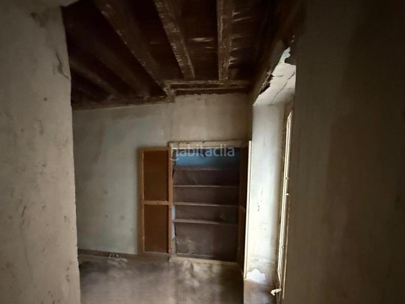 Foto e83dd9b7-0370-4b27-a8a0-765cdf9b96e7. Apartamento piso para reformar en el centro en Casco Histórico Toledo