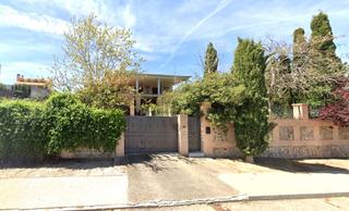 Casa a Layos