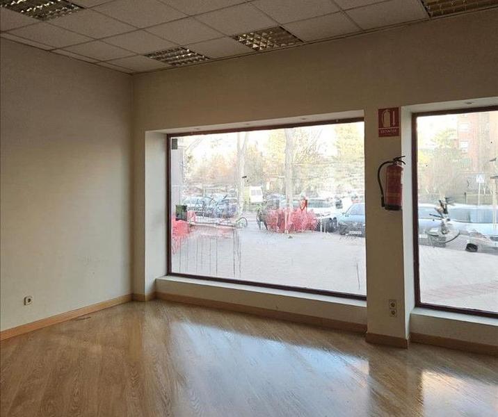 Foto f67b1158-d4b6-41ed-90bc-d1fca12eb7f5. Local comercial  de 108 m2 en La Serna Fuenlabrada