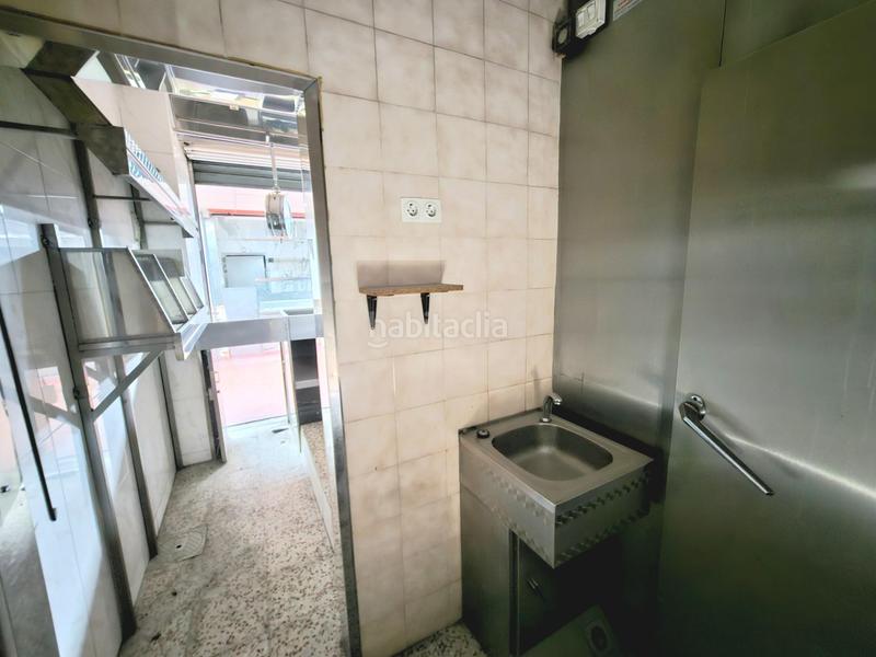 Foto 920f9a7c-f4e8-4cdd-ac09-0baa1a99e189. Local comercial en calle garcilaso 47 en La Alhóndiga Getafe