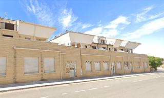 Geschäftsraum  Avenida castilla la mancha. Local comercial en bruto, en noez