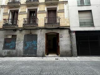 Business premise  Calle muñoz torrero. Local de 40 m2 en planta sótano, madrid