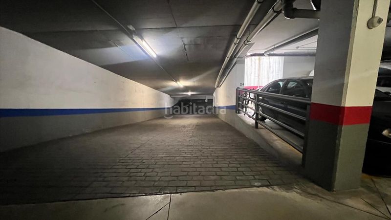 Foto 55012b71-123a-421a-9134-fa3395568ba7. Aparcament cotxe a Opañel Madrid