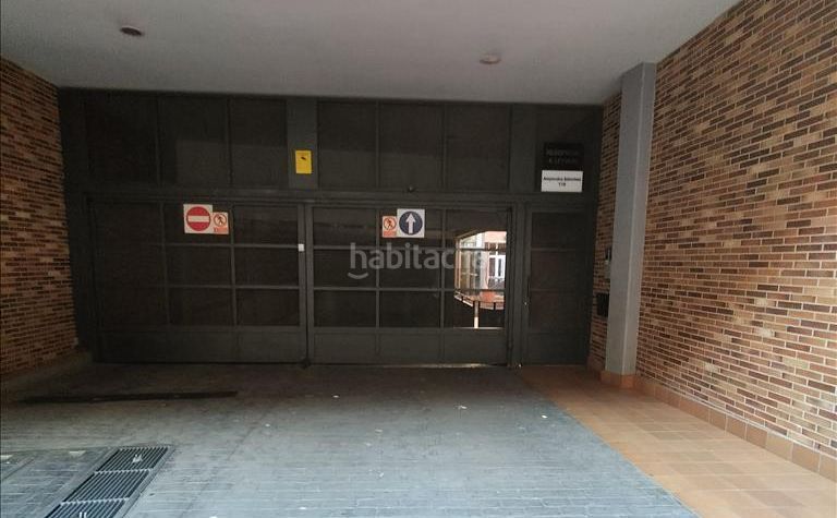Foto 7fe90b37-4119-4bde-a727-d91717b25079. Aparcament cotxe a Opañel Madrid
