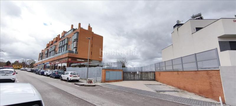 Foto 254a8376-335b-4da4-8b7e-0ec25751959a. Parking voiture dans Casco Histórico de Vicálvaro Madrid