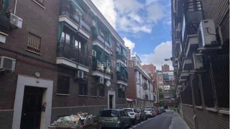 Foto b32af4c5-7dee-4ef7-ae27-fccf6dd3120e. Aparcament cotxe a Casco Histórico de Vallecas Madrid