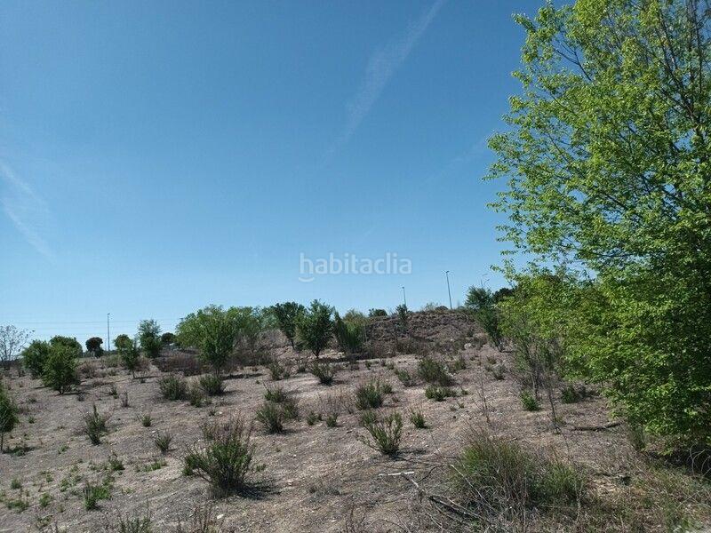 Foto e75af90f-8687-421b-a658-229512560ff4. Terreno residenziale in calle carmen laforet 23 in Madrid