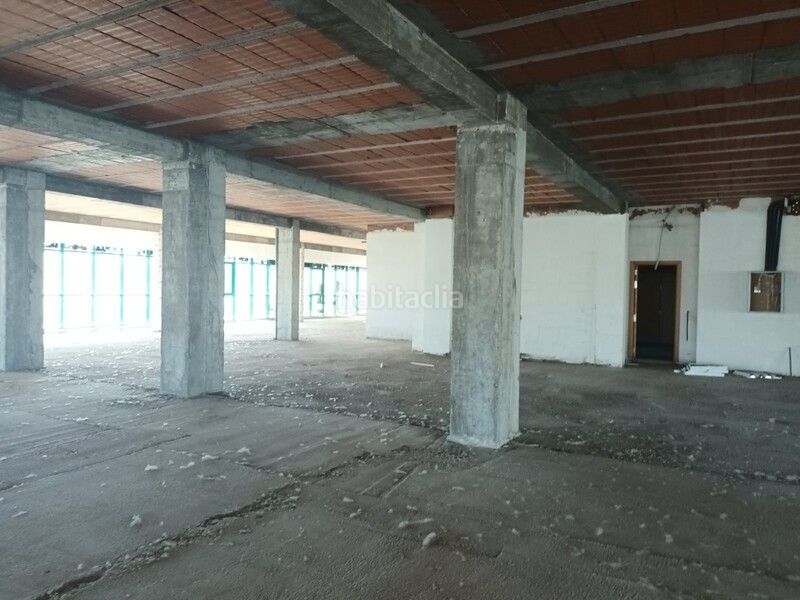 Foto 22586e60-6dd3-408d-b549-0c960a1cf876. Local comercial a Cabanillas del Campo