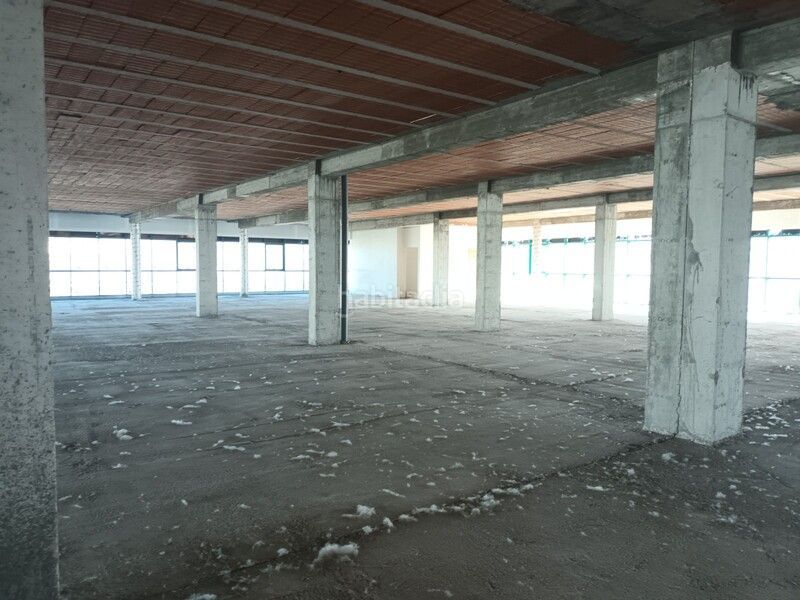 Foto 4780fc07-4f2a-4168-b014-b36268fc8386. Local comercial a Cabanillas del Campo