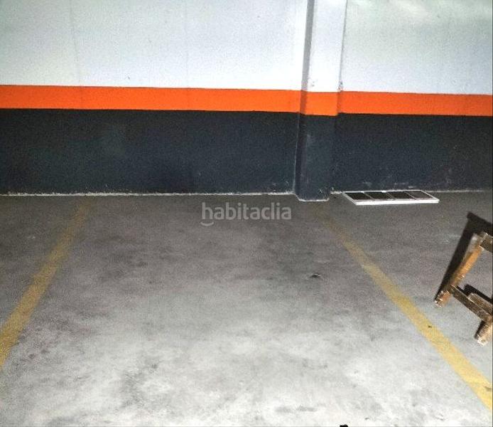 Foto f34ef9bf-1059-4ada-b362-63df0f541233. Aparcament cotxe a El Olivar-La Magdalena Colmenar Viejo