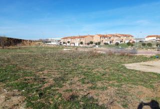 Terrain résidentiel à Proyecto reparcelacion unid ej zona e, parcela z.r. Suelo urbano industrial en camarena toledo