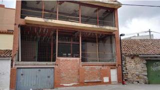 Edificio en Calle oliva 17. Edificio en construcción parada en collado mediano madrid