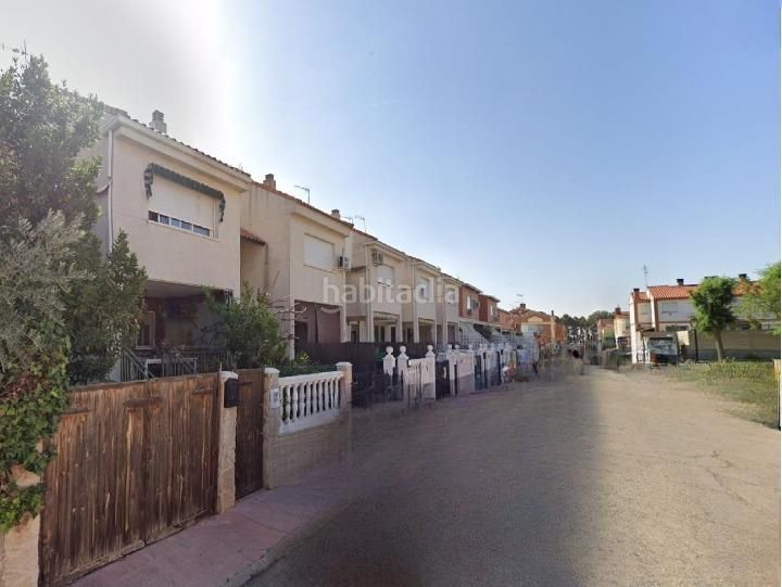 Foto 4f7aa9ab-7b1e-45e8-b814-d383b3406eff. Casa adossada amb aparcament a Seseña nuevo Seseña