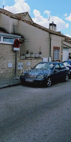 Foto cae36693-cb30-4ee8-8019-e42242bb2fb4. Casa adossada amb aparcament a Las Lomas Seseña