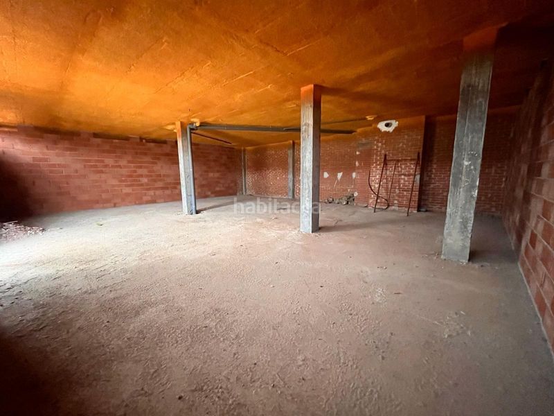 Foto f0ca59c1-5b91-4496-8e10-ee2aa3a048cb. Local comercial a Recas