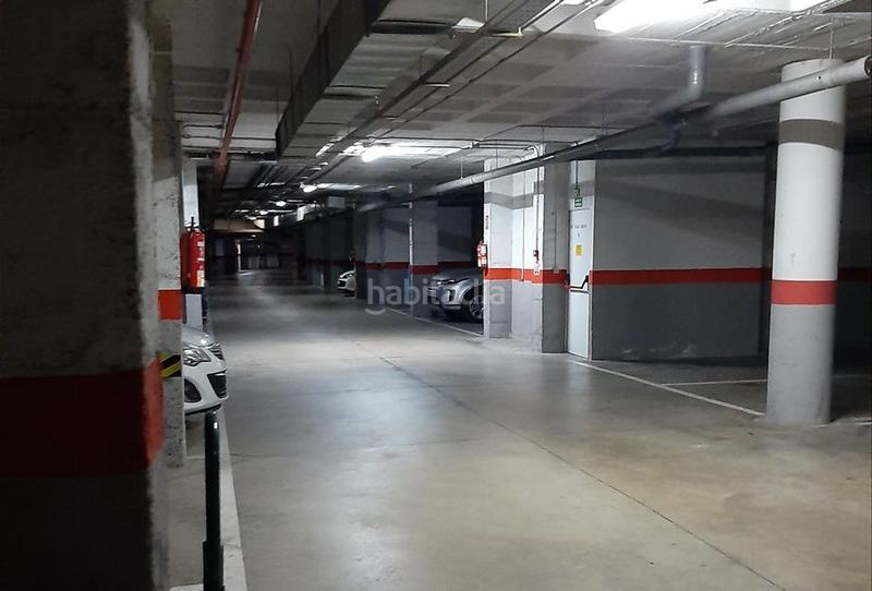 Foto 370eb7dc-b40d-4cc4-8257-b9a5d96fda0a. Parking voiture dans Los Negrales Collado Villalba