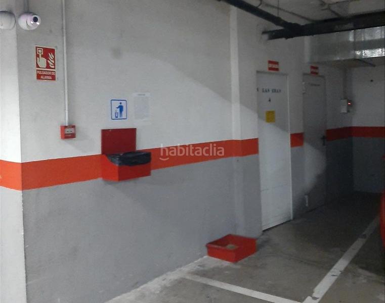 Foto 65c0854b-5c22-4946-a9b7-25e57ce34fae. Parking voiture dans Los Negrales Collado Villalba