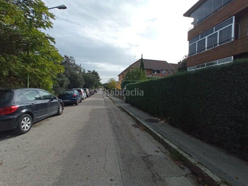 Foto 97162c30-c712-4b00-9d64-c83743b2bf60. Autoparkplatz in Navalquejigo-Los Arroyos Escorial (El)