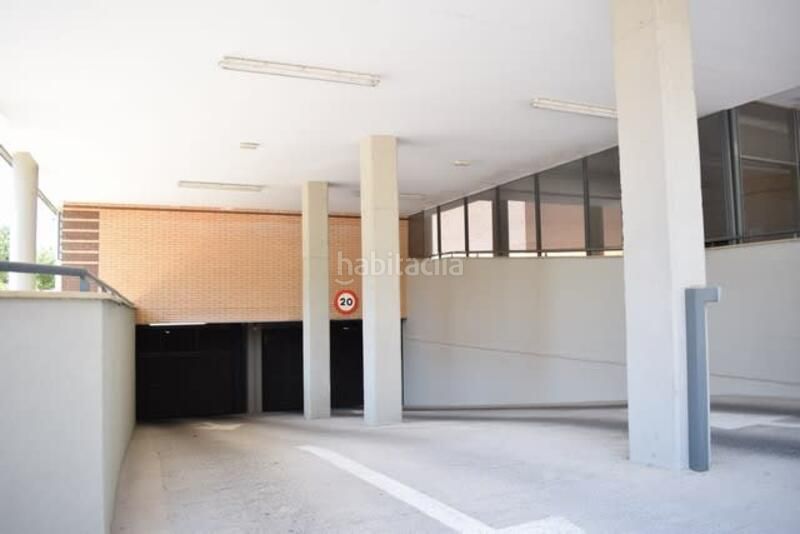 Foto ee4f34c1-e968-4395-919a-df82c035ddb6. Aparcament cotxe a Buenavista Getafe