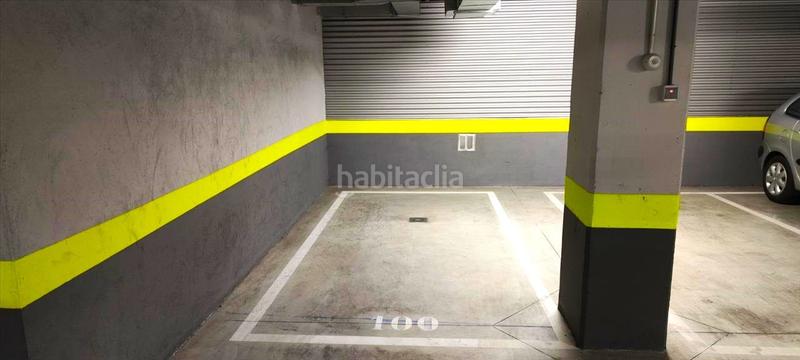 Foto 7160091a-ef9d-489e-b30f-a9531227bd16. Aparcament cotxe a Buenavista Getafe