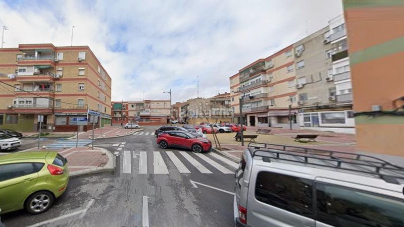 Foto 91fd4ab3-22a0-493a-90b9-a52932851d83. Pis a Reyes Parla