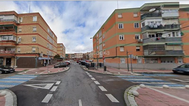 Foto a0de46d1-52d5-4d95-b173-0720f813d574. Pis a Reyes Parla