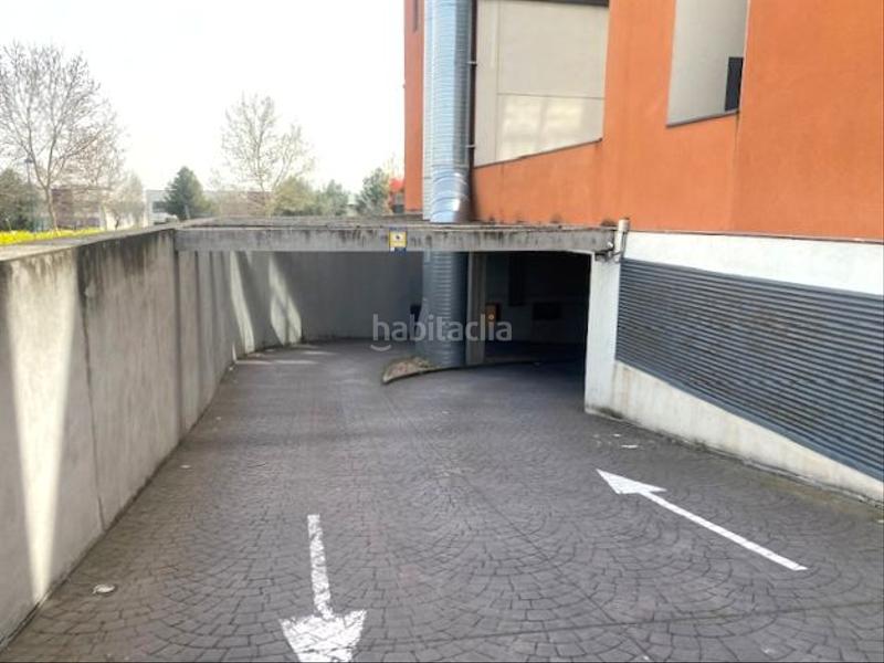 Foto 8668bc15-5249-432c-9355-078e11105256. Aparcament cotxe a Valdepelayo-Montepinos-Arroyo Culebro Leganés