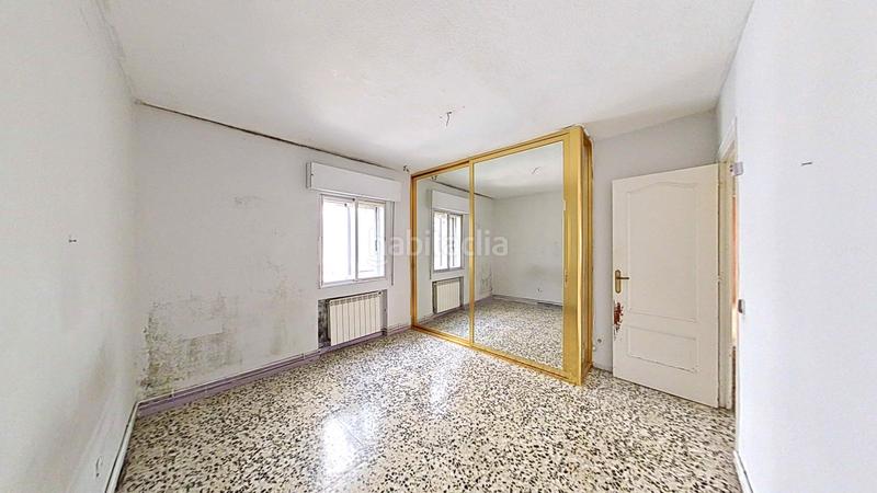 Foto a7574bf8-7d0d-476e-9ad7-55133494cd81. Piccolo appartamento in Reyes Parla