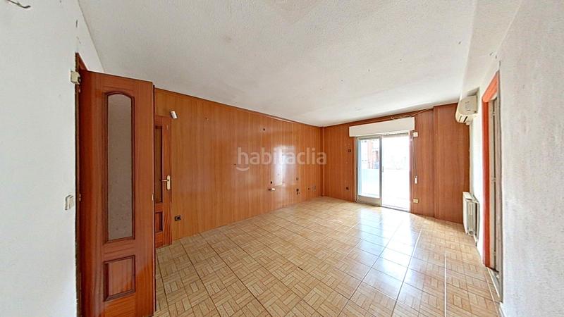 Foto b4119ed3-9b10-46fa-aef7-589472aed669. Piccolo appartamento in Reyes Parla