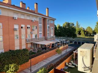Miete Etagenwohnung  Calle de las islas canarias. Piso en alquiler en getafe