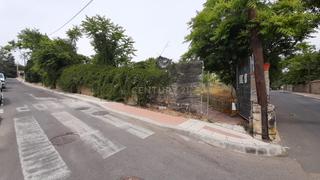 Solar industrial en Galapagar 28. Suelo urbano residencial  de 2401m2 en carretera galapagar 28.co
