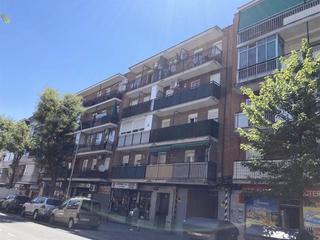 Piccolo appartamento in Alberto palacios, 69. Especial inversor inmueble sin posesión.