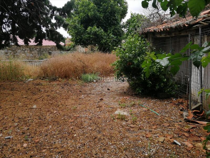 Foto 13d3b4ef-94e8-4a47-890b-a987f9f2c64e. Terreno residencial en vista alegre 38 en Valdemorillo pueblo Valdemorillo