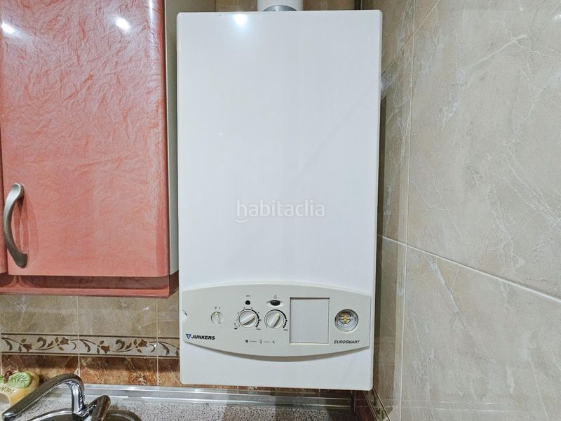 Foto 0a0ba6eb-b3ed-4c3d-b0fa-e5a4dd4aef6f. Planta baixa a Villaverde Alto Madrid
