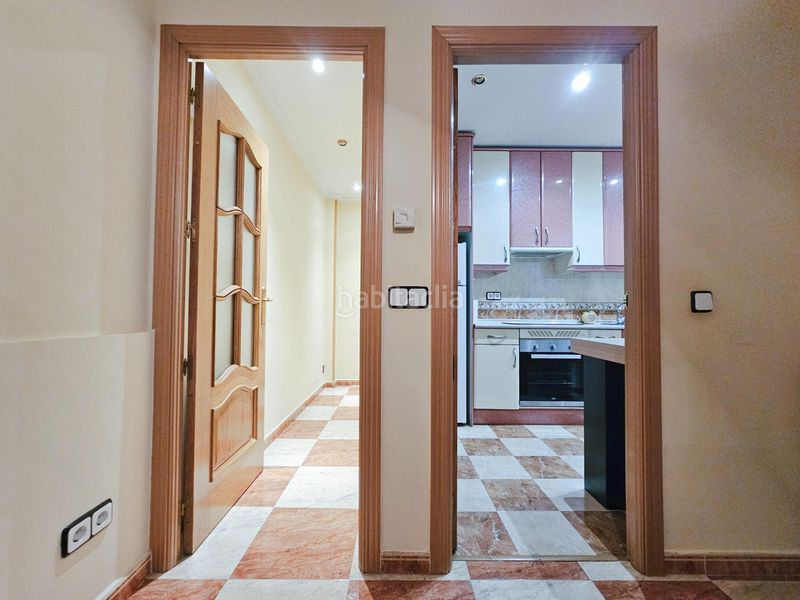 Foto 771e7d52-fa92-43bb-882c-4dbd4f9bfabb. Planta baixa a Villaverde Alto Madrid