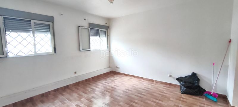 Foto 7869fbe2-396c-4f25-85e3-b5569cc7f2b3. Apartament a Villaverde Alto Madrid