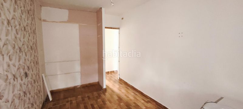 Foto eb32b71d-99dc-42c4-9b08-f204020cd9d0. Apartament a Villaverde Alto Madrid