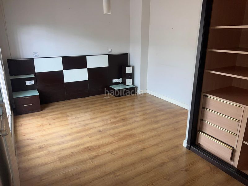 Foto 3f222332-aca2-4d05-a621-d8163dd13879. Casa adossada a Fuentebella-San Fermín-El Leguario Parla