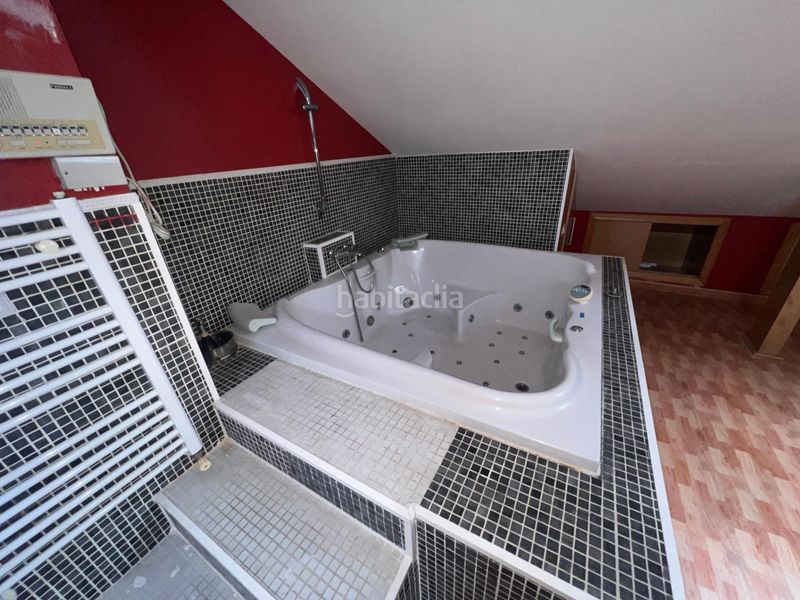 Foto 569fd579-861e-493a-8fa9-ce9f45131505. Casa adossada a Fuentebella-San Fermín-El Leguario Parla