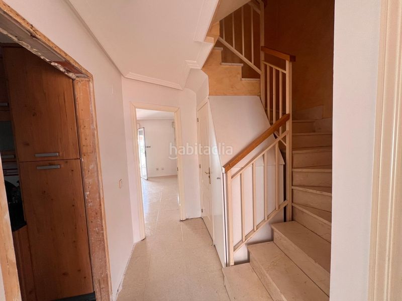 Foto 5c9771da-9b03-426a-ab94-684434e39357. Casa adossada a Fuentebella-San Fermín-El Leguario Parla