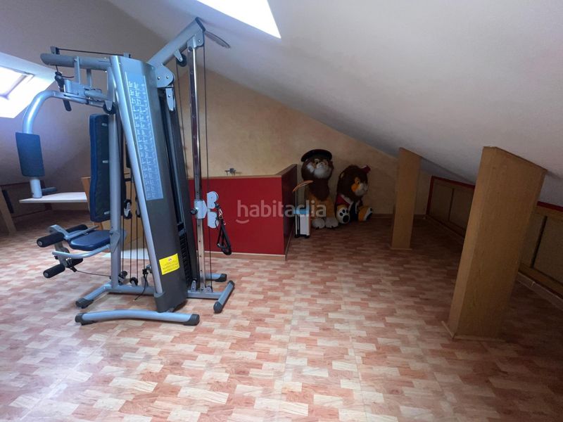 Foto d675c8f8-4934-434b-b02f-927e320c478e. Casa adossada a Fuentebella-San Fermín-El Leguario Parla