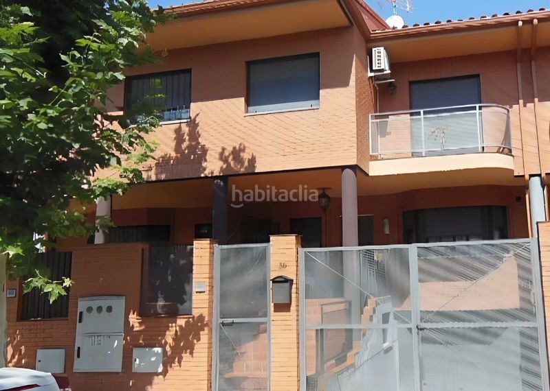 Foto b43d9908-f9a6-4ce6-962d-c6c4c9d31eb2. Casa a Los Robles Seseña