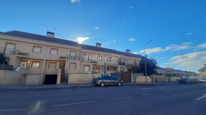 Foto efdfec35-cf67-4019-819b-21c52065feee. Casa a Las Lomas Seseña