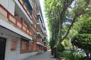 Apartment  Isabel la catolica. Piso en pinto